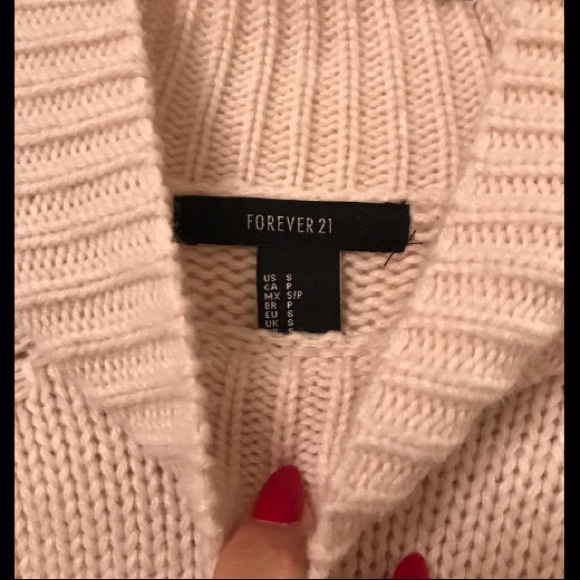 Cropped Knitted Sweater - Picture 6 of 7